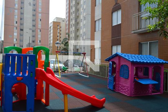 Playground de apartamento para alugar com 2 quartos, 47m² em Cambuci, São Paulo