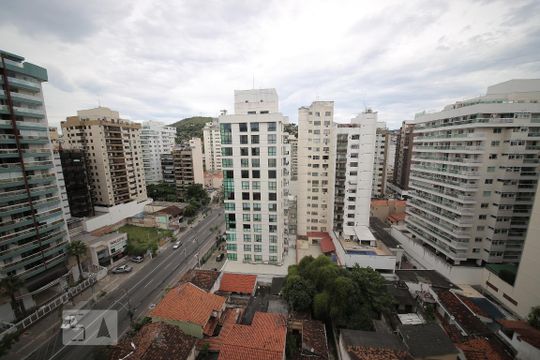Vista da Sala de apartamento à venda com 2 quartos, 85m² em Icaraí, Niterói