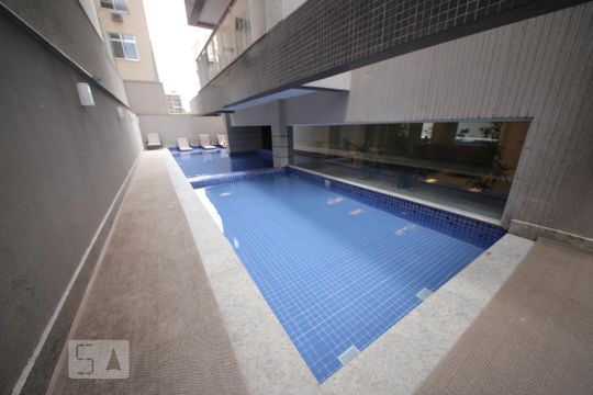 Piscina de apartamento à venda com 2 quartos, 85m² em Icaraí, Niterói
