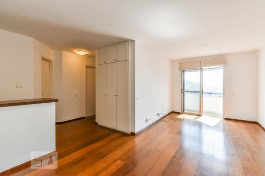 Apartamento para alugar com 2 quartos, 74m² em Pinheiros, São Paulo