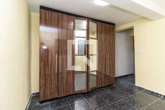 Quarto de casa para alugar com 1 quarto, 36m² em Itaquera, São Paulo