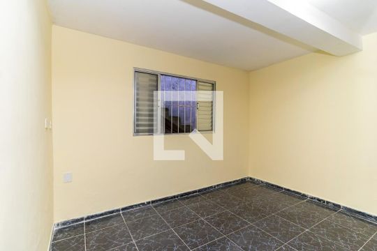 Quarto de casa para alugar com 1 quarto, 36m² em Itaquera, São Paulo