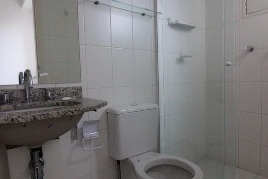 Banheiro de apartamento à venda com 2 quartos, 88m² em Carandiru, São Paulo