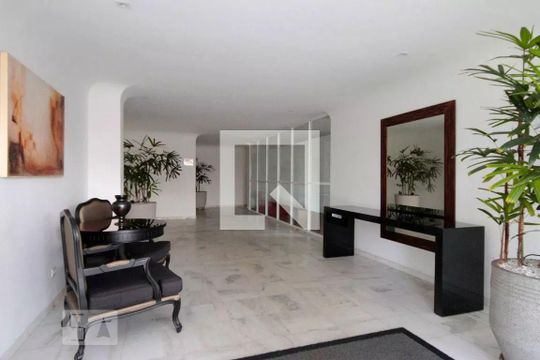 Área comum de apartamento à venda com 3 quartos, 300m² em Morro dos Ingleses, São Paulo