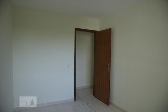 Apartamento à venda com 2 quartos, 60m² em Taquara , Rio de Janeiro