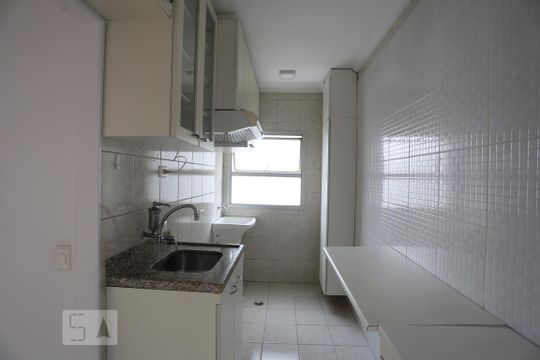Cozinha de apartamento para alugar com 1 quarto, 38m² em Bela Vista, São Paulo