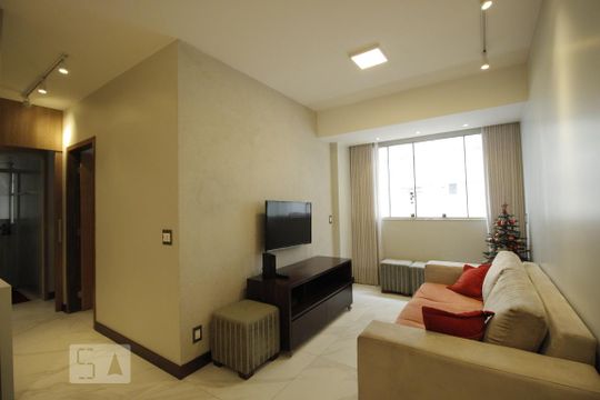Sala de apartamento à venda com 2 quartos, 73m² em Sul (Águas Claras), Brasília