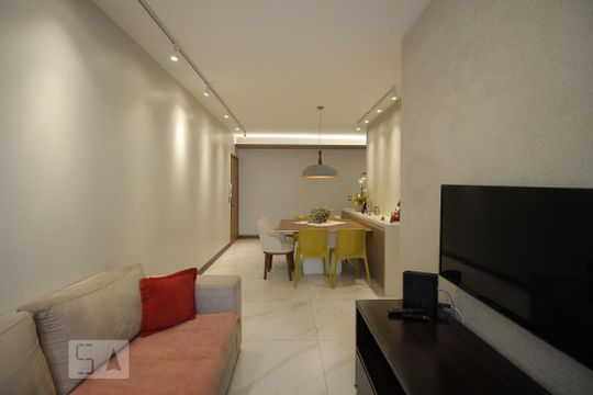Sala de apartamento à venda com 2 quartos, 73m² em Sul (Águas Claras), Brasília