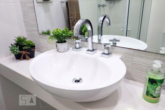 Banheiro Corredor de apartamento para alugar com 2 quartos, 85m² em Recreio dos Bandeirantes, Rio de Janeiro