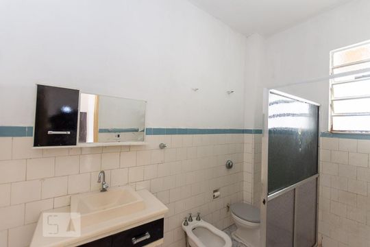 Banheiro Social de apartamento à venda com 2 quartos, 77m² em Fonseca, Niterói