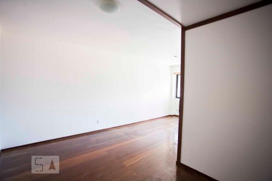 Sala de apartamento para alugar com 2 quartos, 100m² em Tijuca, Rio de Janeiro