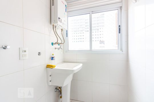 Área de Serviço de apartamento à venda com 3 quartos, 70m² em Presidente Altino, Osasco