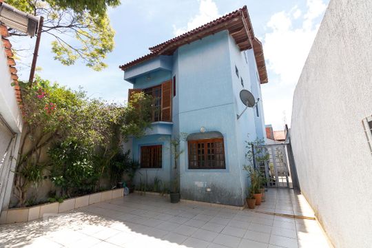 Fachada da casa de casa à venda com 4 quartos, 190m² em Parque Continental I, Guarulhos