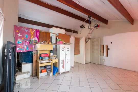 Salão superior de casa à venda com 4 quartos, 190m² em Parque Continental I, Guarulhos