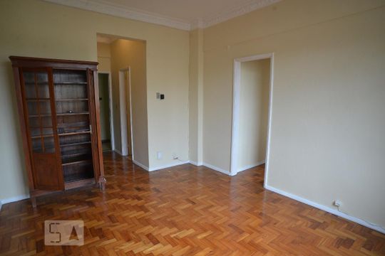 Sala de apartamento para alugar com 1 quarto, 51m² em Glória, Rio de Janeiro