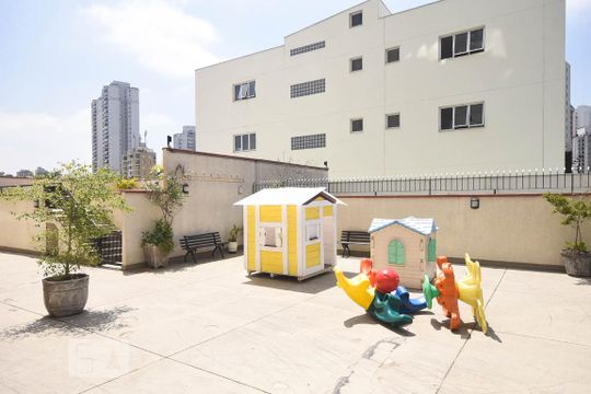 Playground de apartamento à venda com 3 quartos, 75m² em Jardim Vazani, São Paulo
