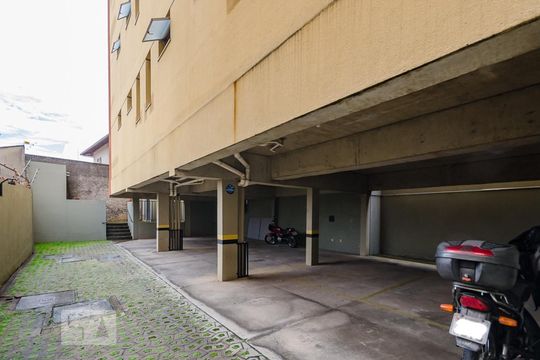 Garagem de apartamento à venda com 2 quartos, 68m² em Havaí, Belo Horizonte