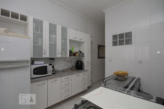 Cozinha de apartamento à venda com 3 quartos, 110m² em Vila Buarque, São Paulo