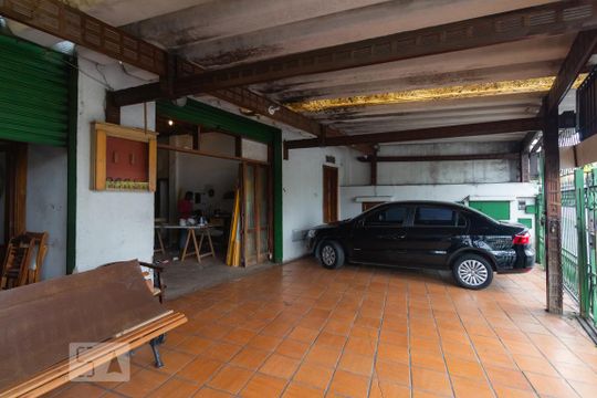 Garagem de casa à venda com 2 quartos, 493m² em Campo Grande, São Paulo