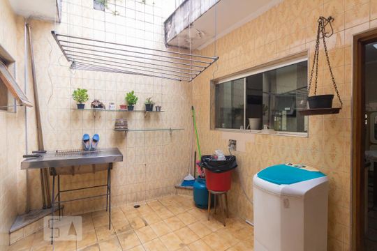 Área de Serviço de casa à venda com 2 quartos, 493m² em Campo Grande, São Paulo