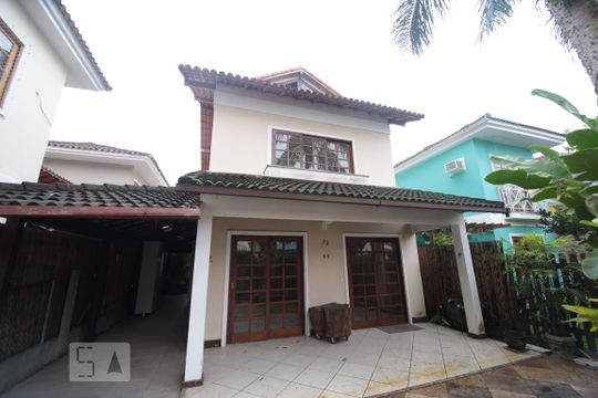 Casa de Condomínio à venda com 3 quartos, 160m² em Vargem Pequena, Rio de Janeiro