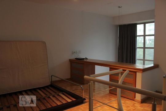 Kitnet/Studio à venda com 1 quarto, 69m² em Alphaville Industrial, Barueri