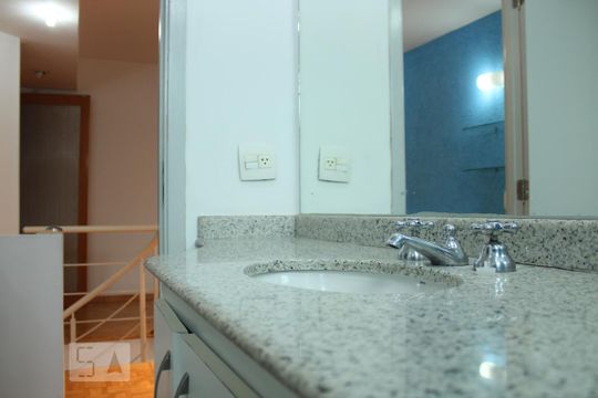 Kitnet/Studio à venda com 1 quarto, 69m² em Alphaville Industrial, Barueri