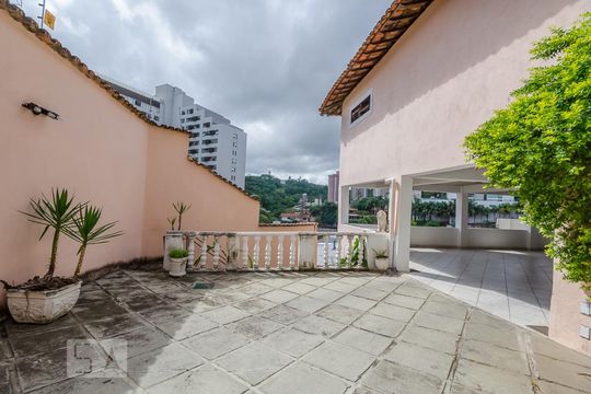 Garagem de casa para alugar com 6 quartos, 427m² em Luxemburgo, Belo Horizonte
