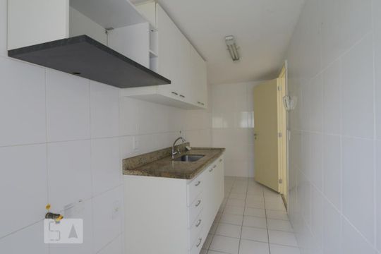 Cozinha - Armários de apartamento para alugar com 2 quartos, 70m² em Jacarepaguá, Rio de Janeiro