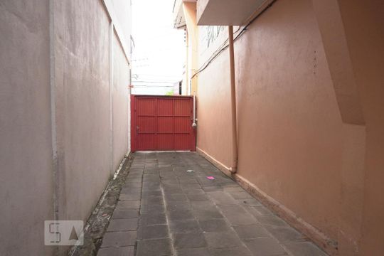 Garagem de casa à venda com 5 quartos, 140m² em Rio Branco, São Leopoldo