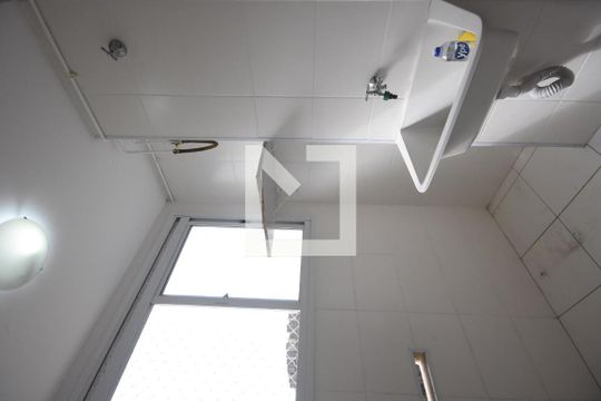 Área de serviço de apartamento para alugar com 2 quartos, 42m² em Jardim Parque Morumbi, São Paulo
