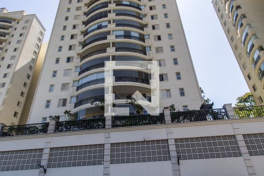 Fachada de apartamento para alugar com 3 quartos, 123m² em Tamboré, Santana de Parnaíba