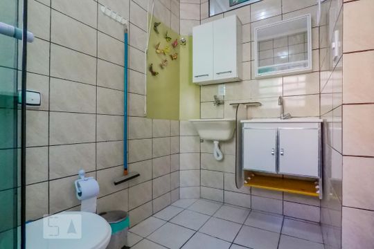Banheiro de apartamento para alugar com 1 quarto, 37m² em Sé, São Paulo