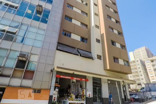Fachada de apartamento para alugar com 1 quarto, 37m² em Sé, São Paulo