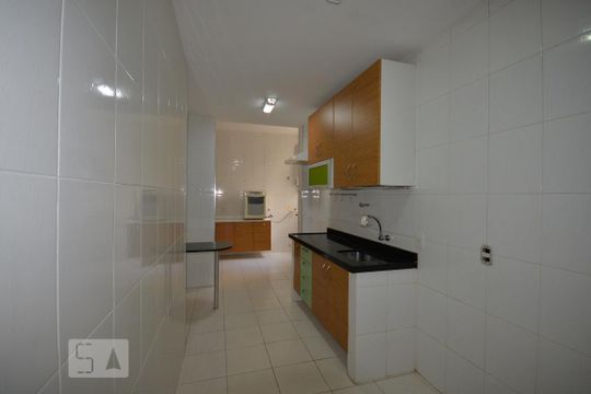 Cozinha de apartamento à venda com 2 quartos, 92m² em Tijuca, Rio de Janeiro