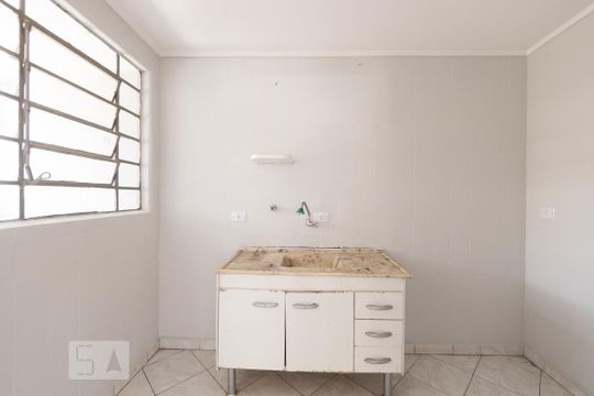 Cozinha de apartamento para alugar com 2 quartos, 60m² em Brás, São Paulo