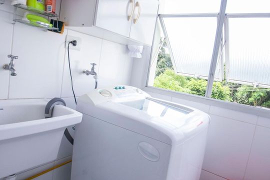lavanderia de apartamento para alugar com 2 quartos, 50m² em Jardim dos Oliveiras, Campinas