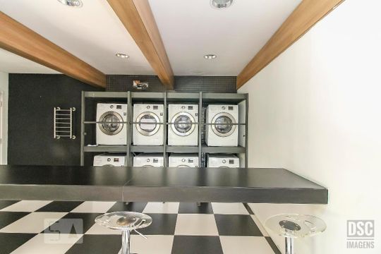 Lavanderia de apartamento à venda com 2 quartos, 82m² em São Geraldo, Porto Alegre