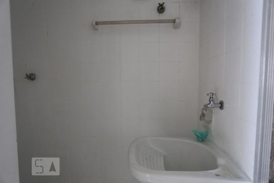 Banheiro de kitnet/studio à venda com 1 quarto, 40m² em Centro, São Paulo