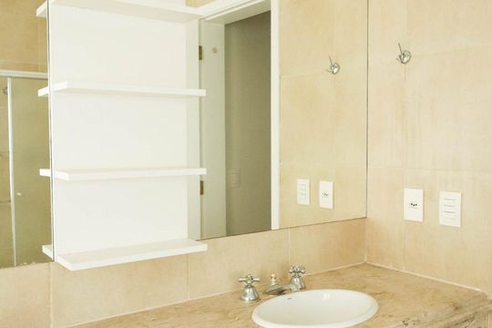 Casa à venda com 3 quartos, 342m² em Cidade Santos Dumont, Jundiaí