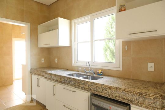 Casa à venda com 3 quartos, 342m² em Cidade Santos Dumont, Jundiaí