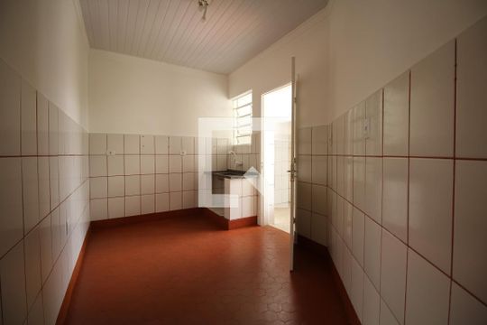 Cozinha de apartamento para alugar com 3 quartos, 70m² em Cambuci, São Paulo