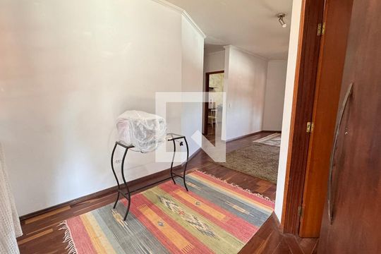 Sala Casa 1 de casa para alugar com 8 quartos, 440m² em Jardim Paraíso, Campinas