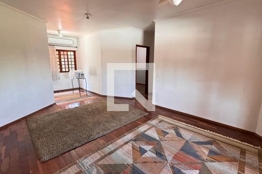 Sala Casa 1 de casa para alugar com 8 quartos, 440m² em Jardim Paraíso, Campinas