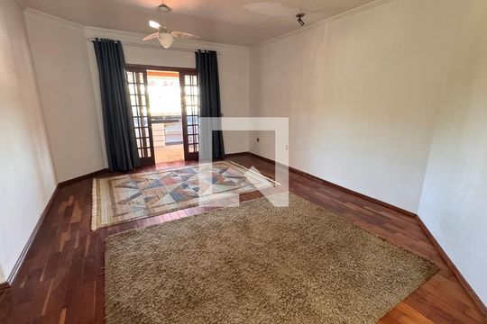Sala Casa 1 de casa para alugar com 8 quartos, 440m² em Jardim Paraíso, Campinas