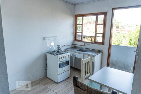 Cozinha de kitnet/studio à venda com 1 quarto, 34m² em Feitoria, São Leopoldo