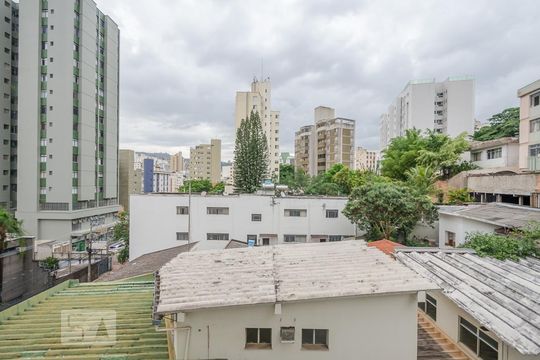 Apartamento para alugar com 2 quartos, 63m² em Cidade Jardim, Belo Horizonte