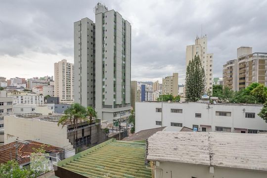 Apartamento para alugar com 2 quartos, 63m² em Cidade Jardim, Belo Horizonte