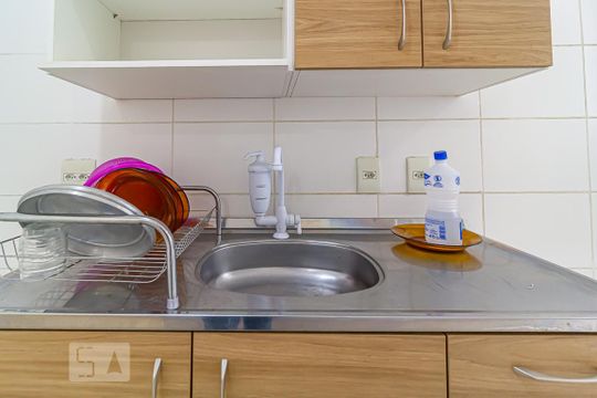 Cozinha - Torneira de apartamento para alugar com 2 quartos, 48m² em Anil, Rio de Janeiro