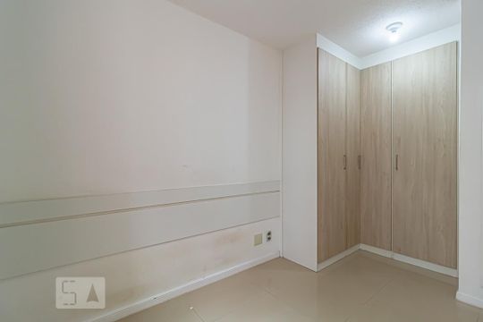Quarto 2 de apartamento para alugar com 2 quartos, 48m² em Anil, Rio de Janeiro